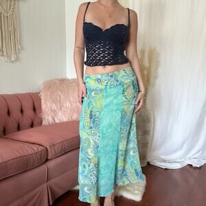 Vintage Requirements Skirt